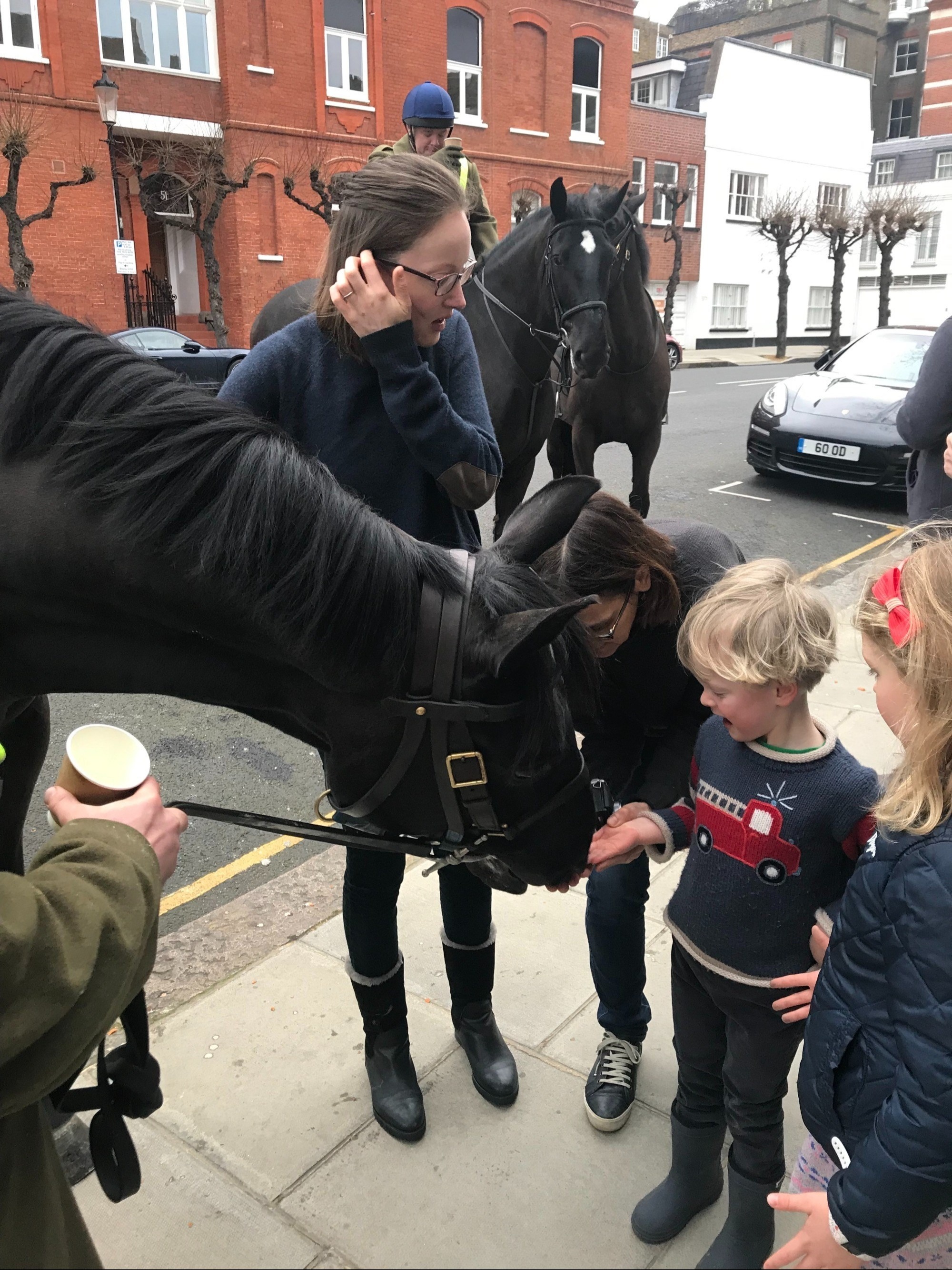 Feeding Horses from Knightsbridge Barracks